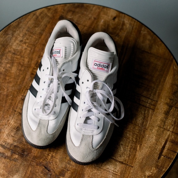 Adidas White Sambas - Black stripes - Men's size 8.5 - Women's size 9.5 - Picture 8 of 10